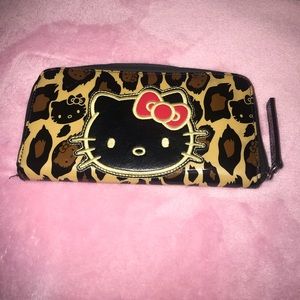 Hello Kitty Wallet 💕